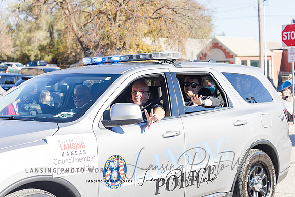 VeteransParade-302