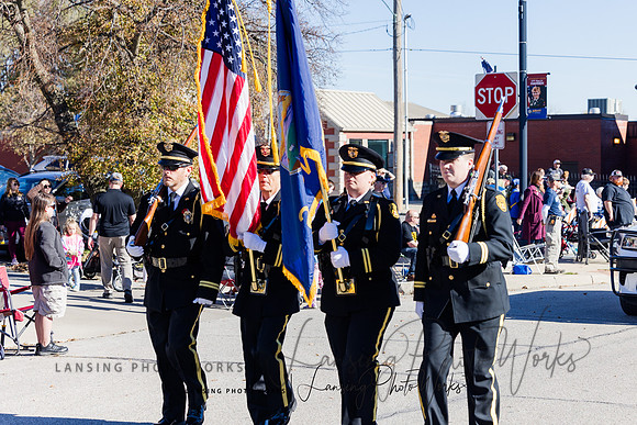 VeteransParade-335