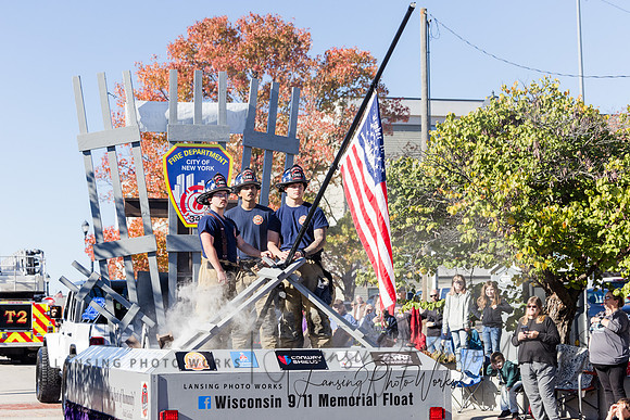 VeteransParade-374