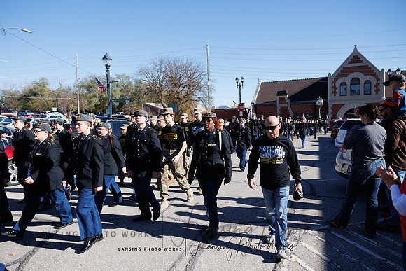 VeteransParade-130