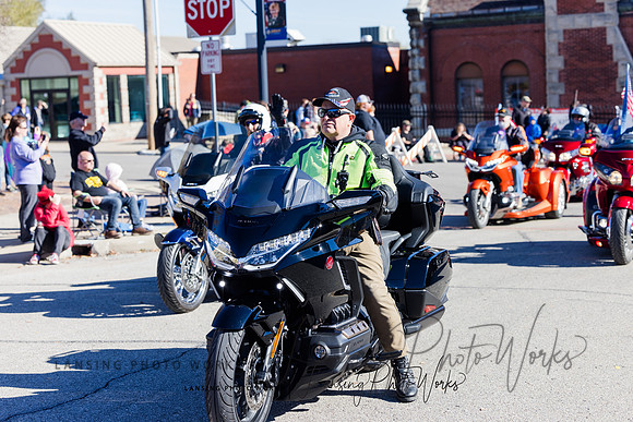 VeteransParade-520
