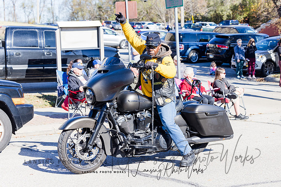 VeteransParade-501