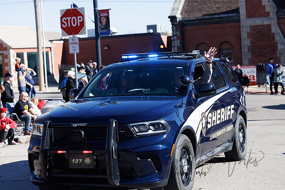 VeteransParade-290