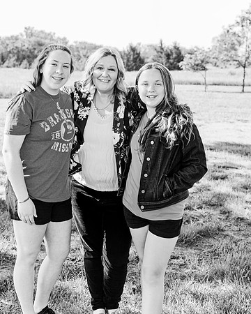 Moms-75
