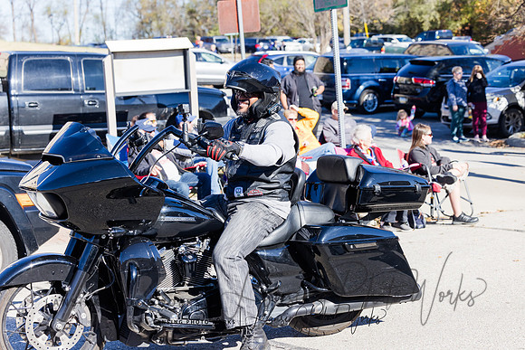 VeteransParade-496