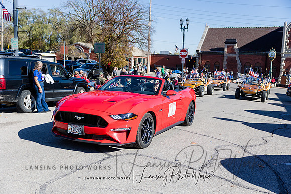 VeteransParade-330