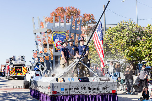 VeteransParade-372