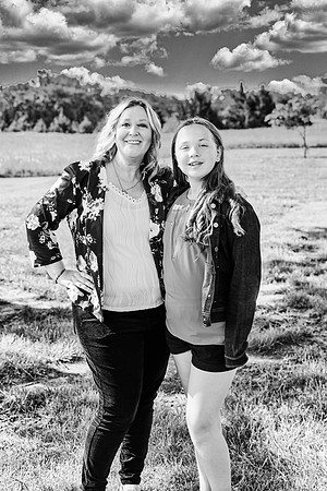 Moms-47