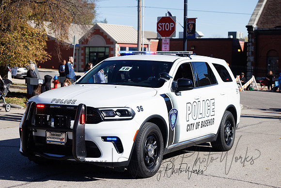 VeteransParade-315