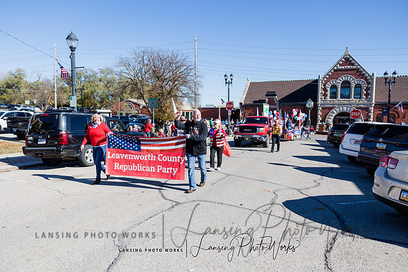 VeteransParade-460