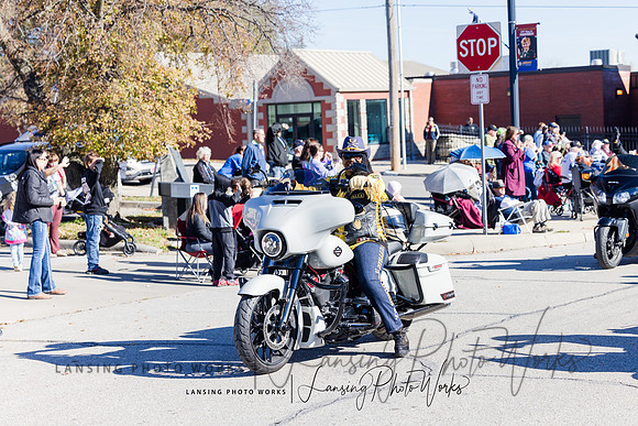 VeteransParade-484