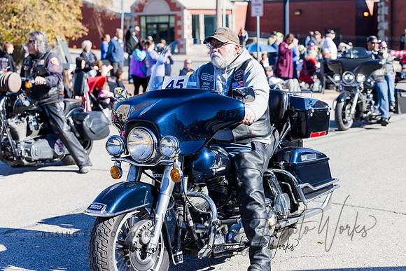 VeteransParade-505
